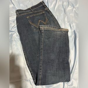 Boot-cut jeans